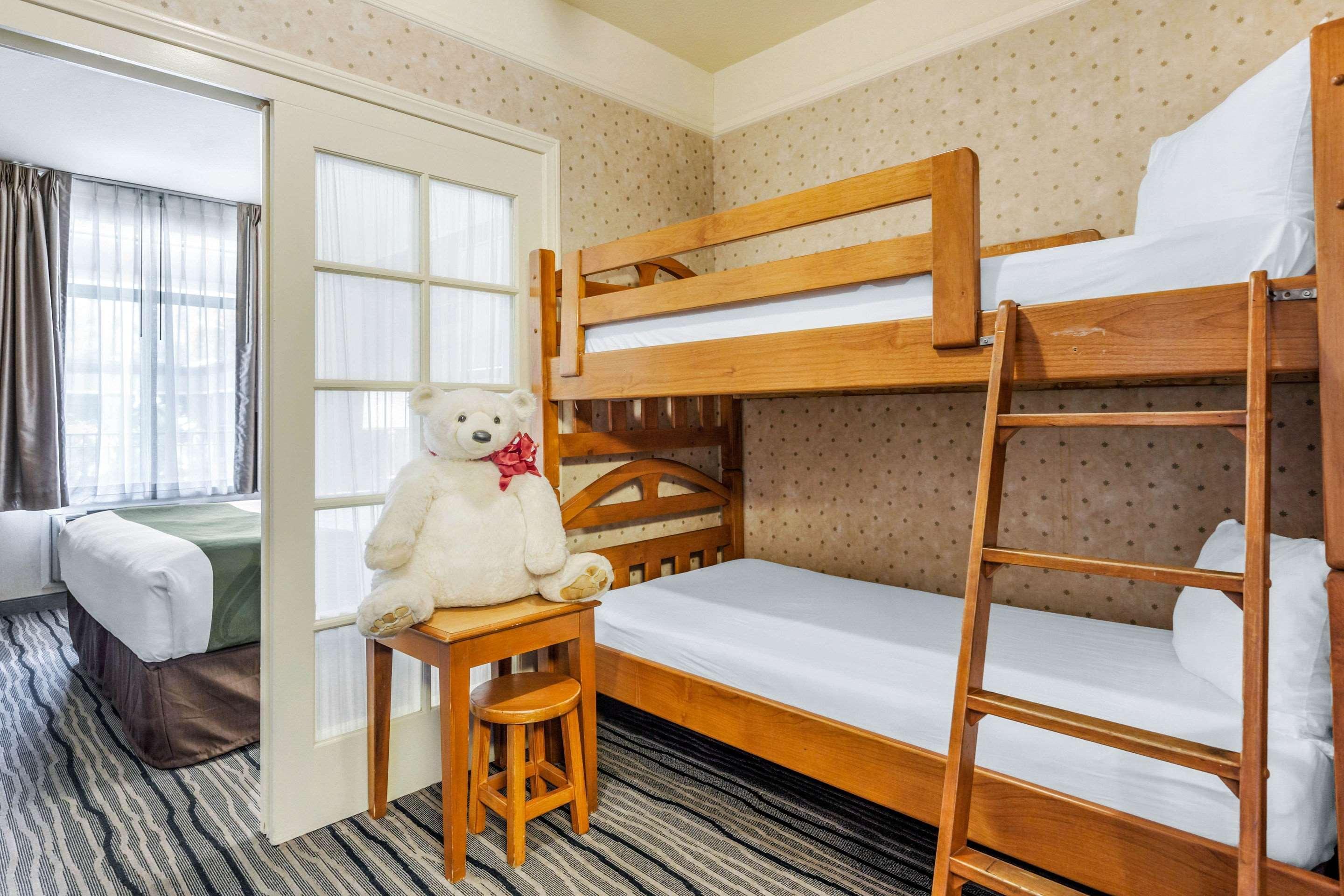 Ramada By Wyndham 2* San Diego