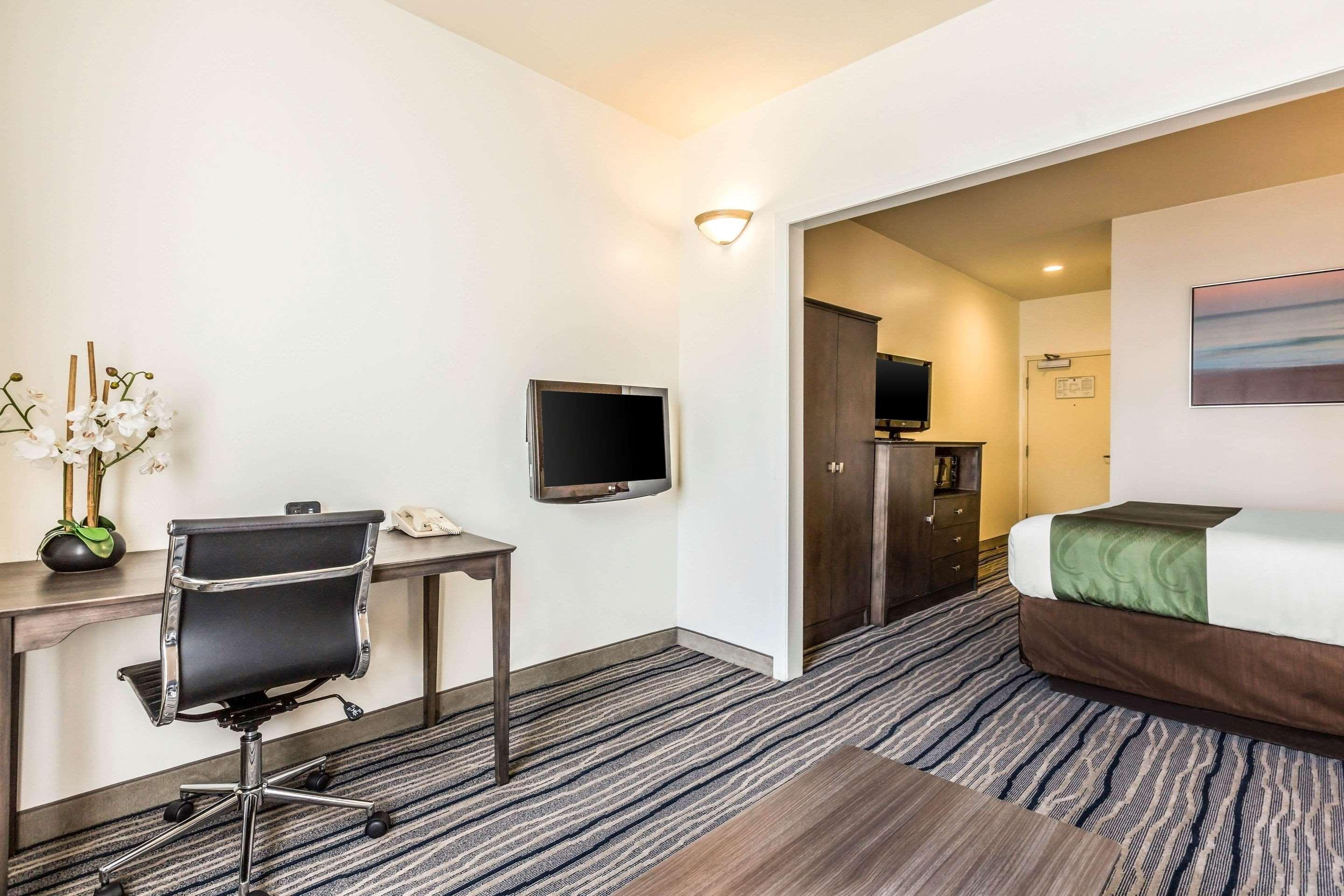 Ramada By Wyndham Hotel