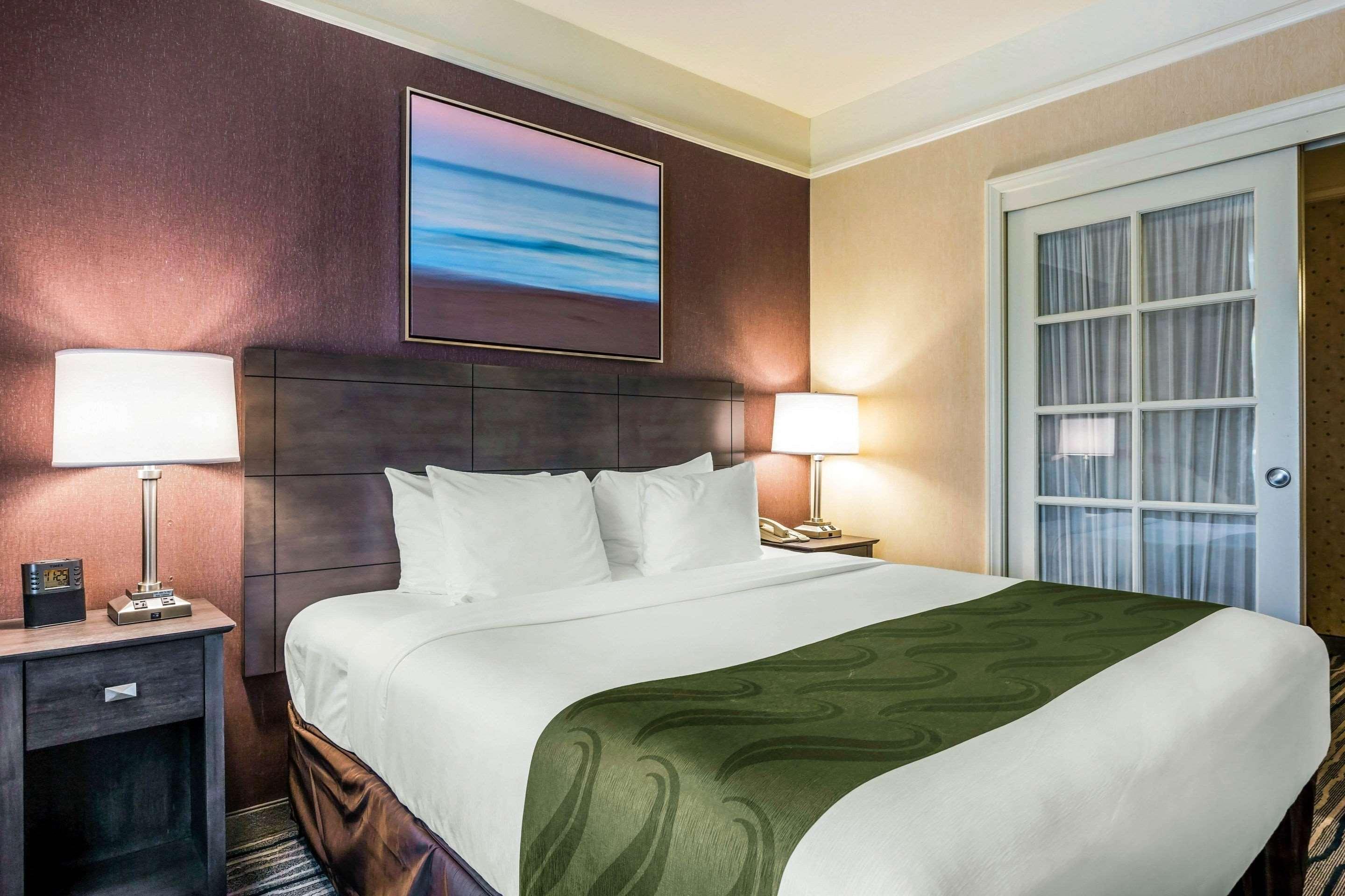 Ramada By Wyndham Hotel