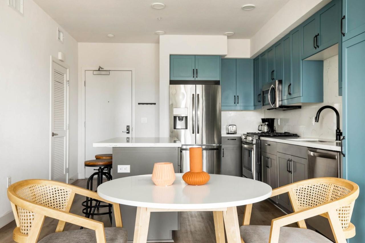 Apartamento Hillcrest 1br W Gym Wd Pool Nr Bars Shops San-9 *