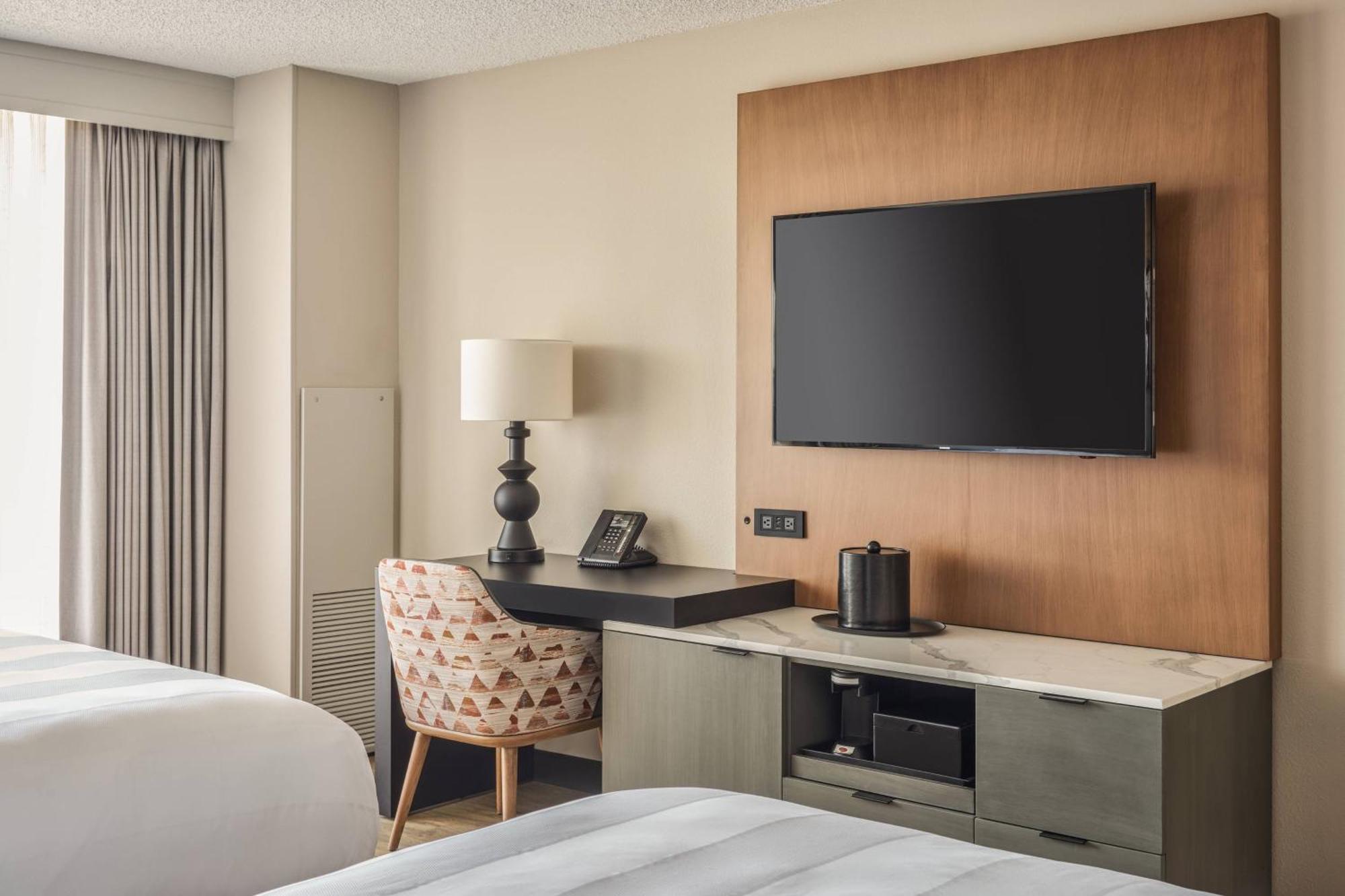 Marriott Mission Valley Hotel