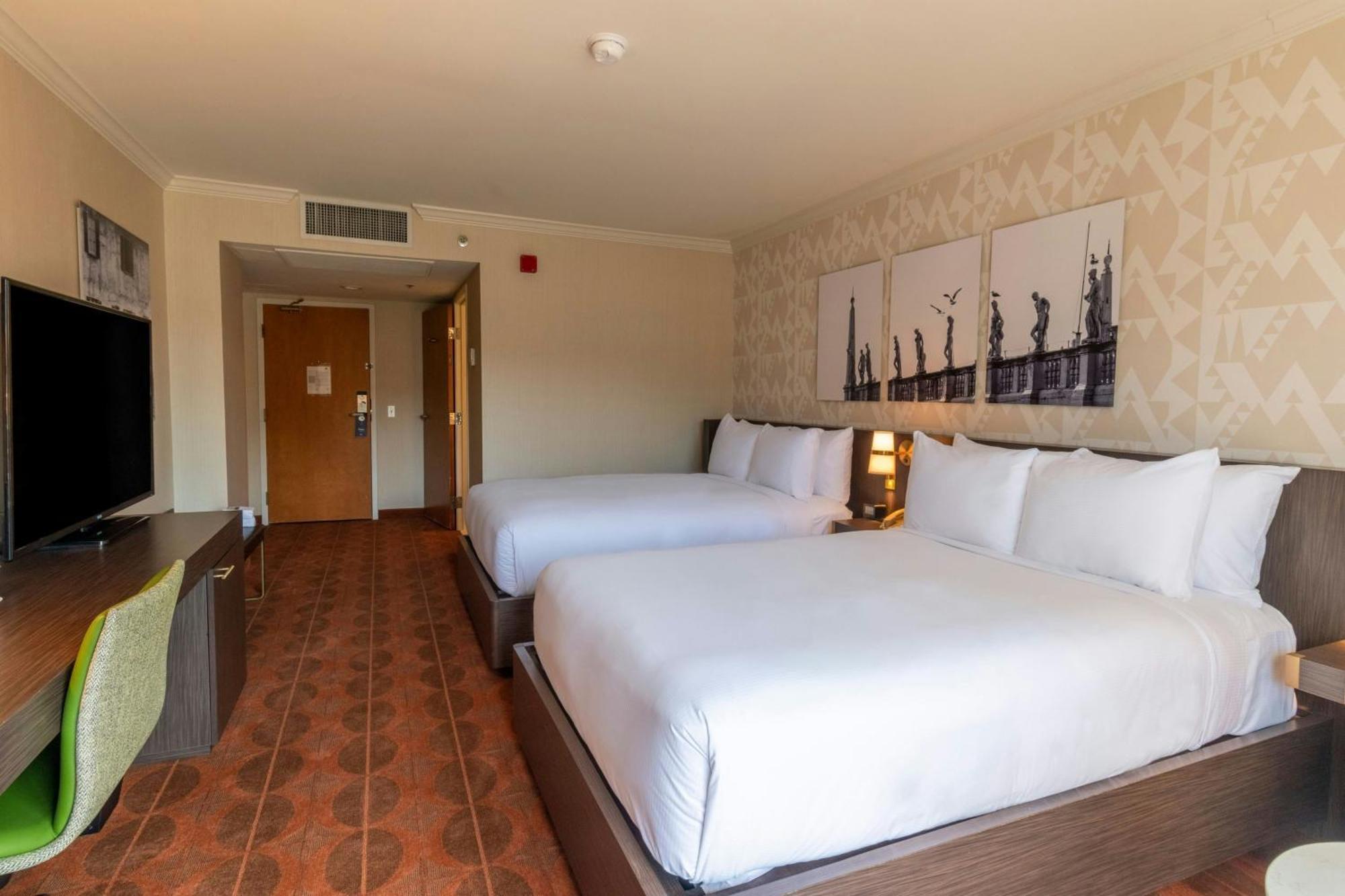 Hotel The Little Italy Downtown 4*