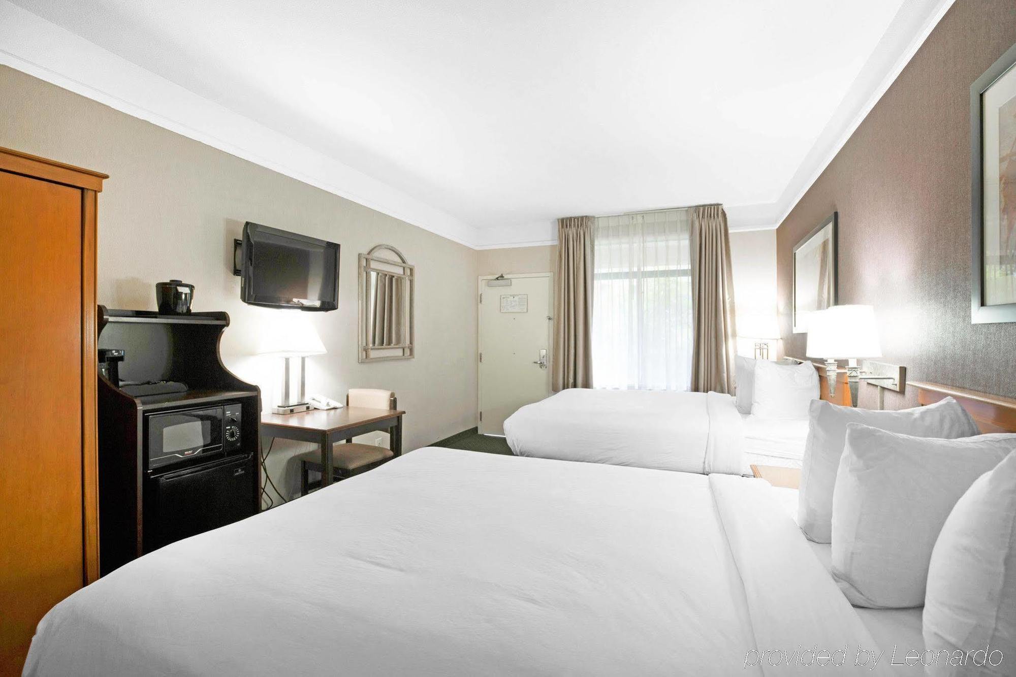 Hotel Ramada By Wyndham San Diego