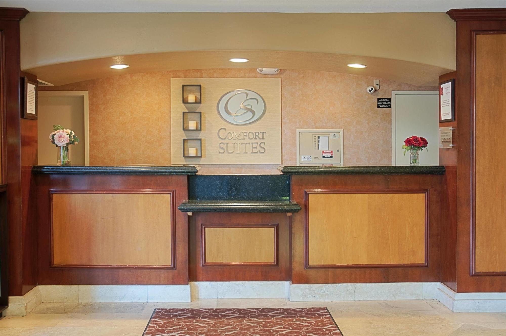 Hotel Ramada By Wyndham San Diego