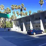 Downtown San Diego Lodge