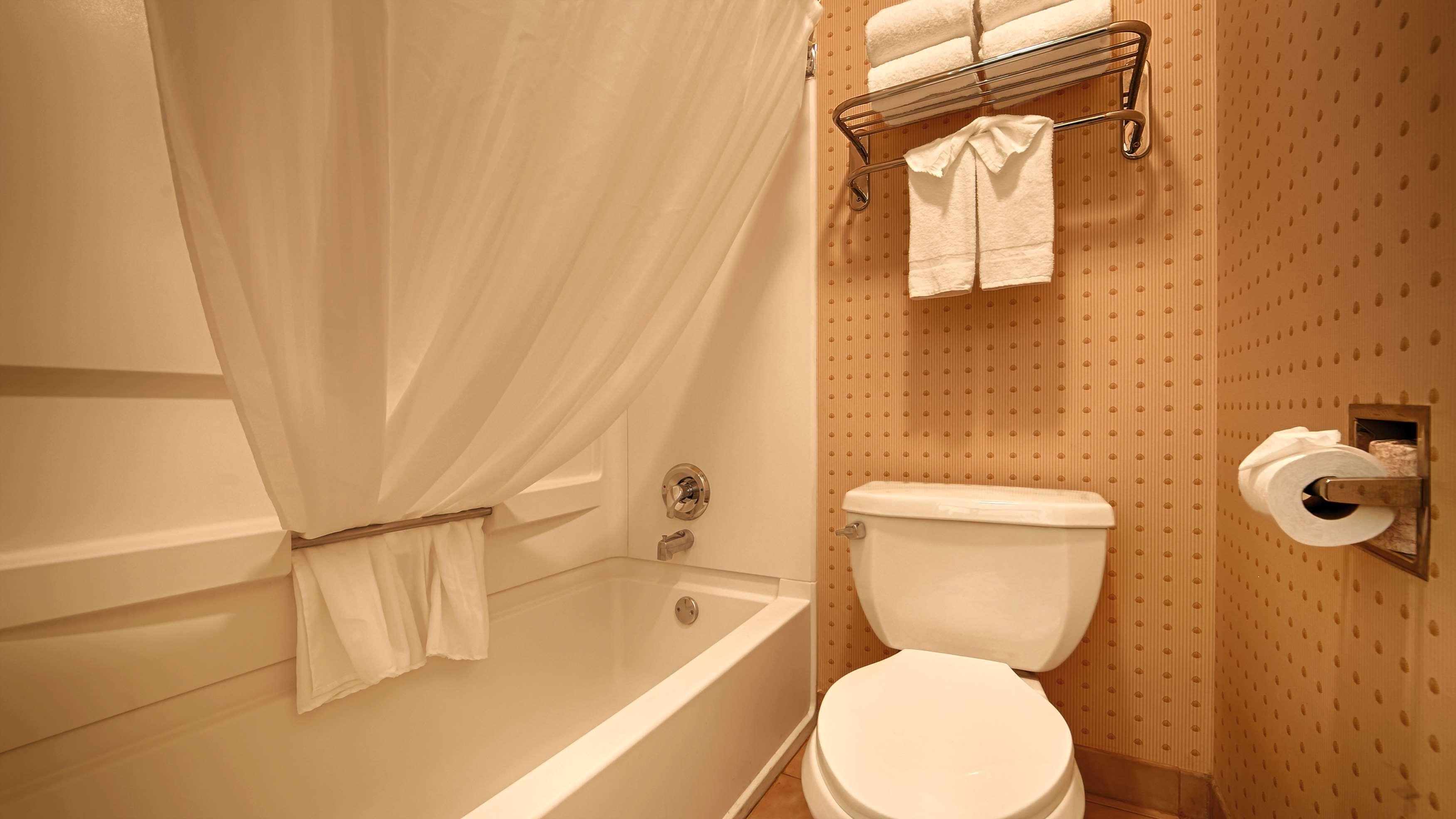 Best Western Mission Bay Motel 3*