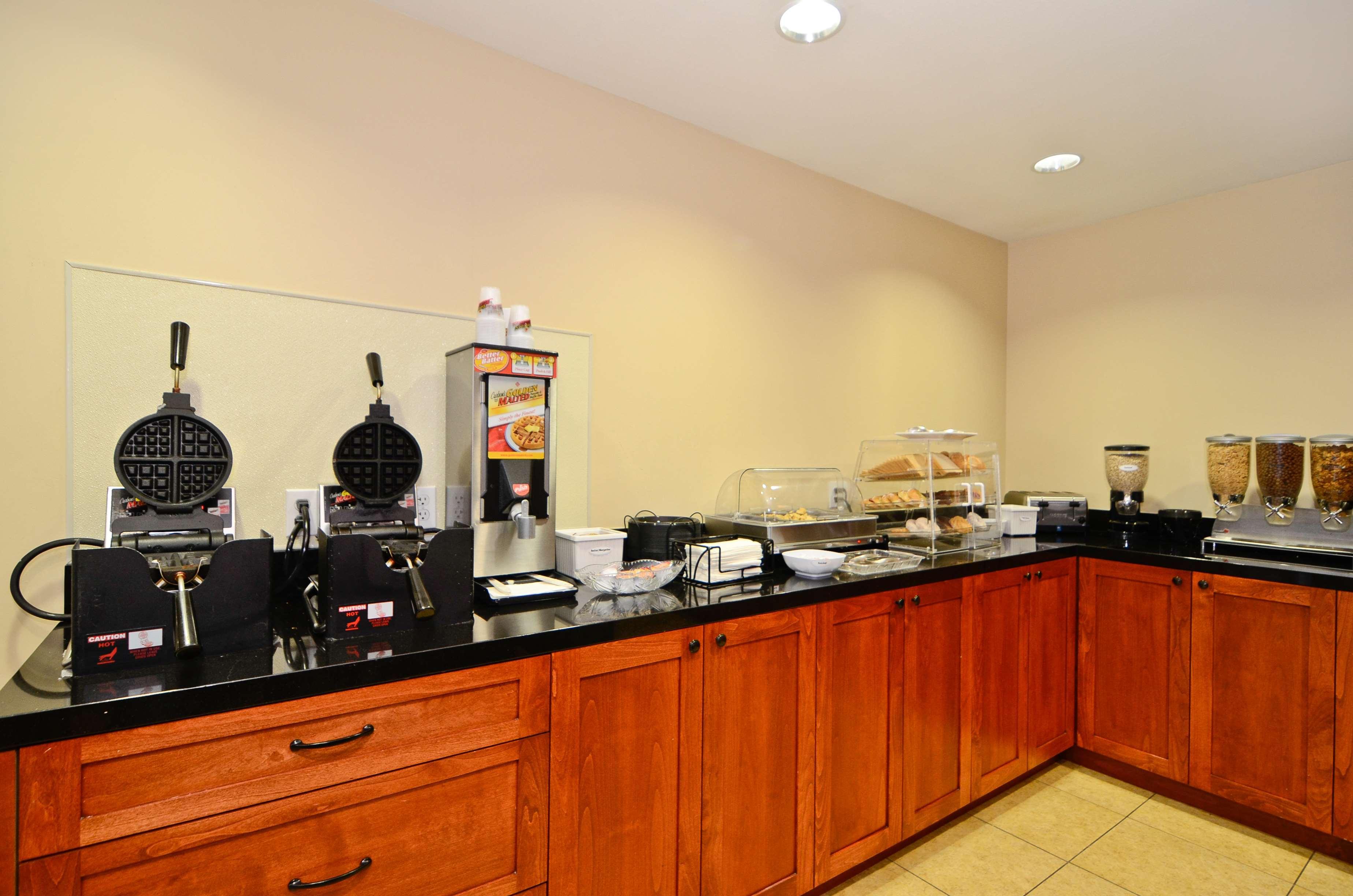 Best Western Mission Bay Motel