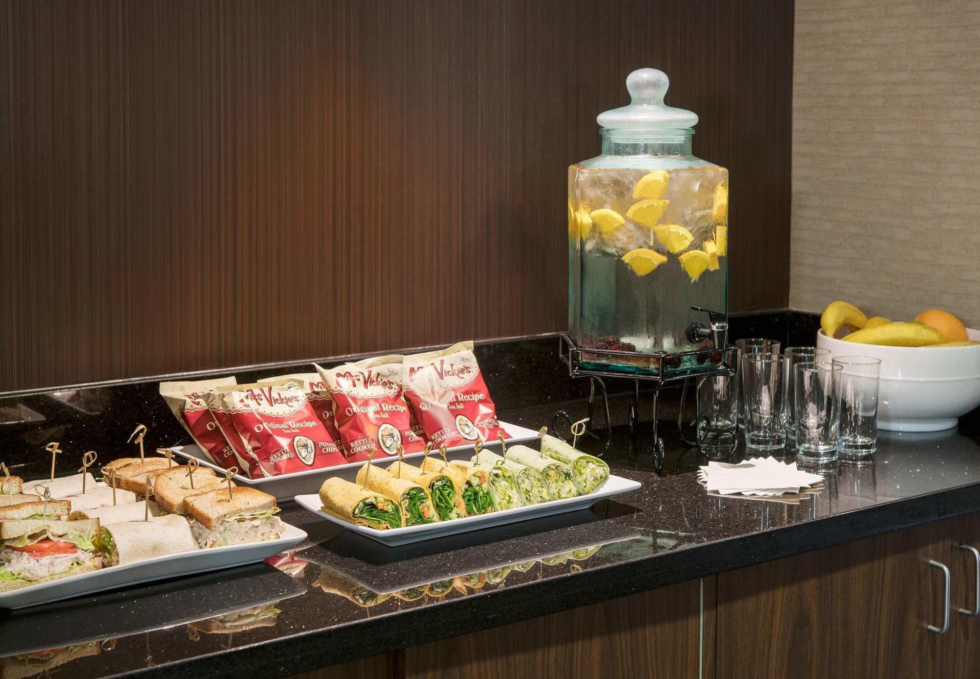 Courtyard By Marriott Sorrento Valley Hotel San Diego