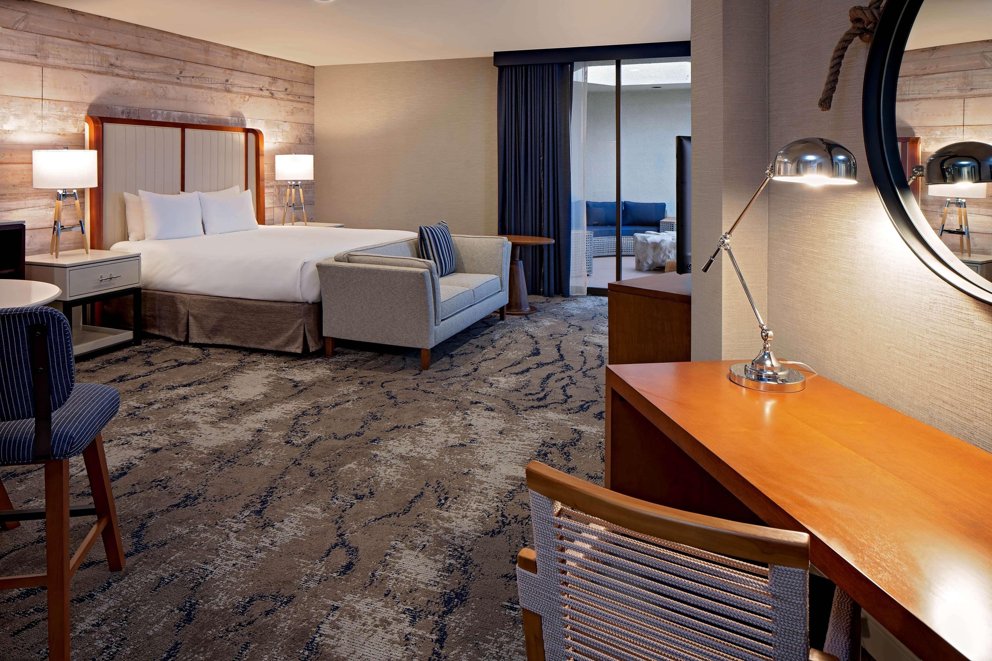 Hotel Hyatt Regency Mission Bay And Marina 4*