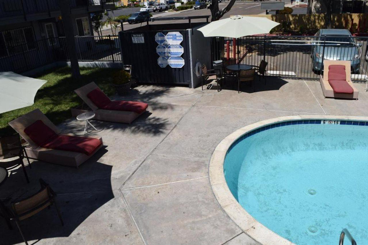 Studio 6 San Ysidro Ca South Bay 2*