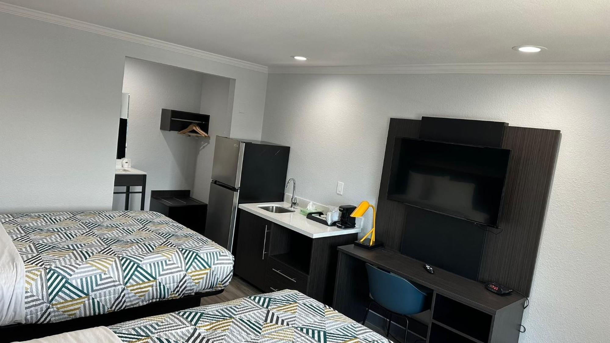 Hotel Studio 6 San Ysidro Ca South Bay