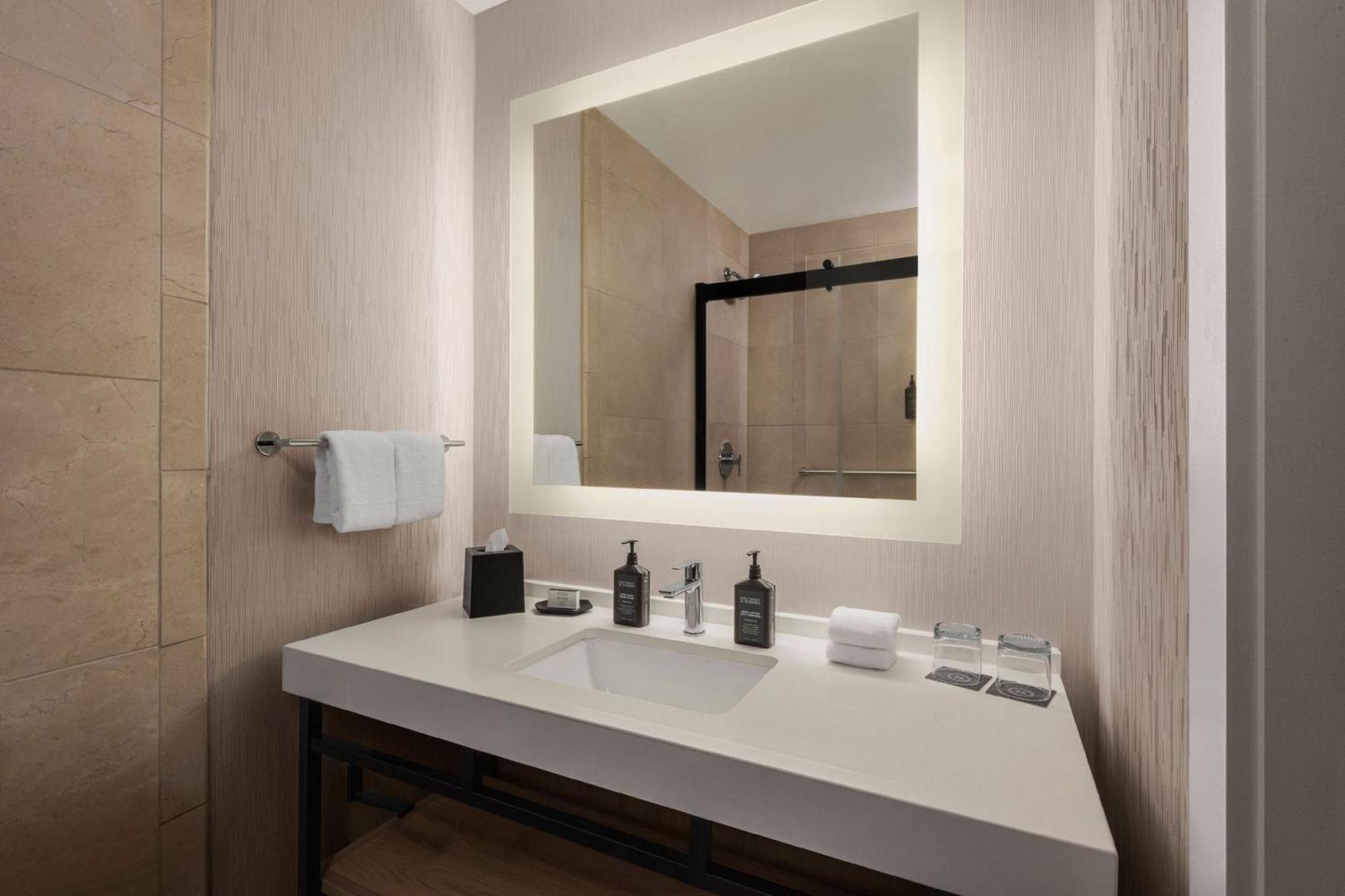 Hotel Sheraton La Jolla 3*