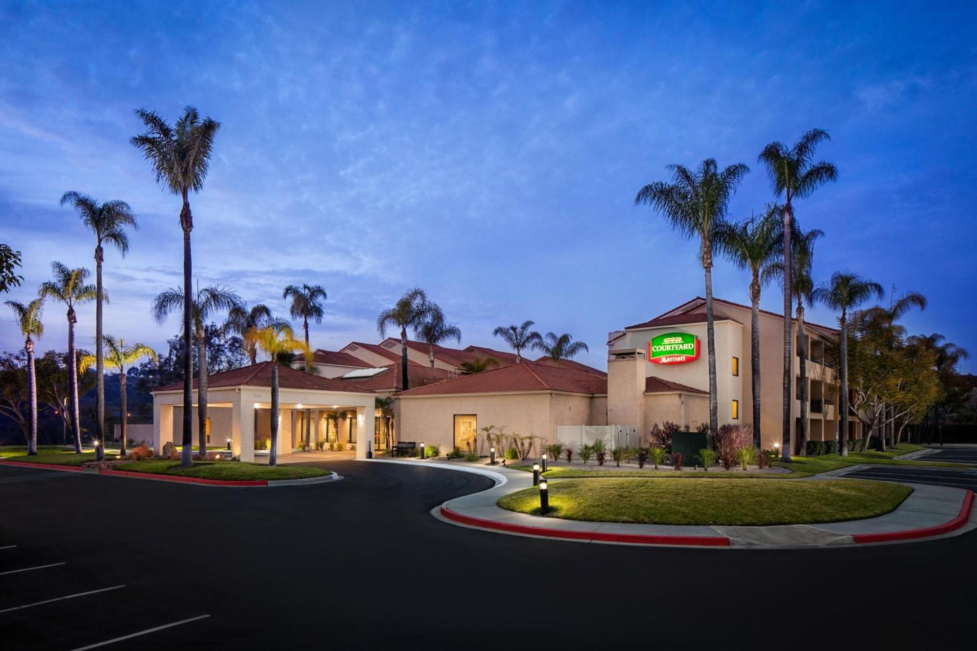 Hotel Courtyard By Marriott Sorrento Valley