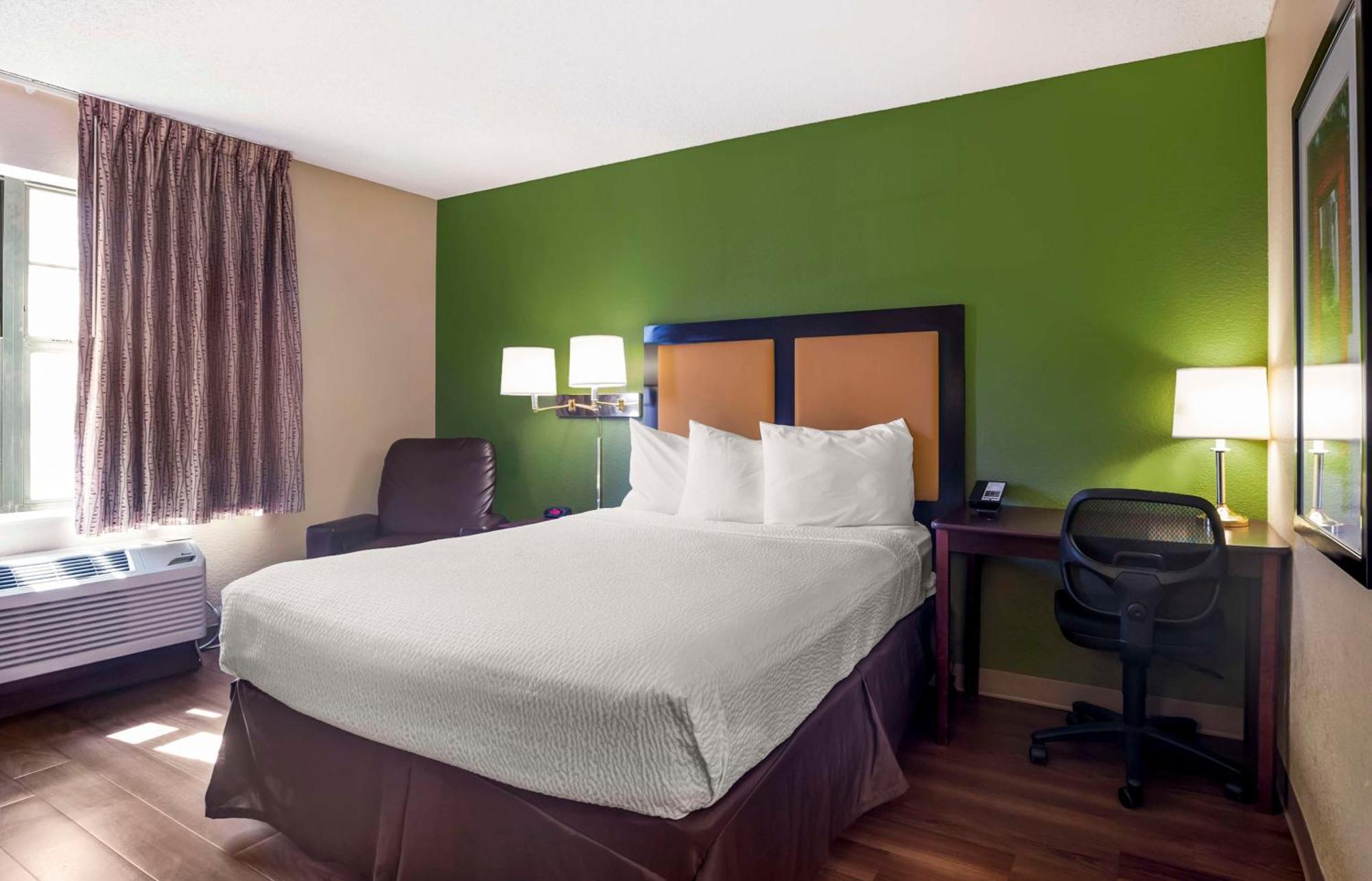Extended America - - Mission Valley - Stadium Hotel 2*