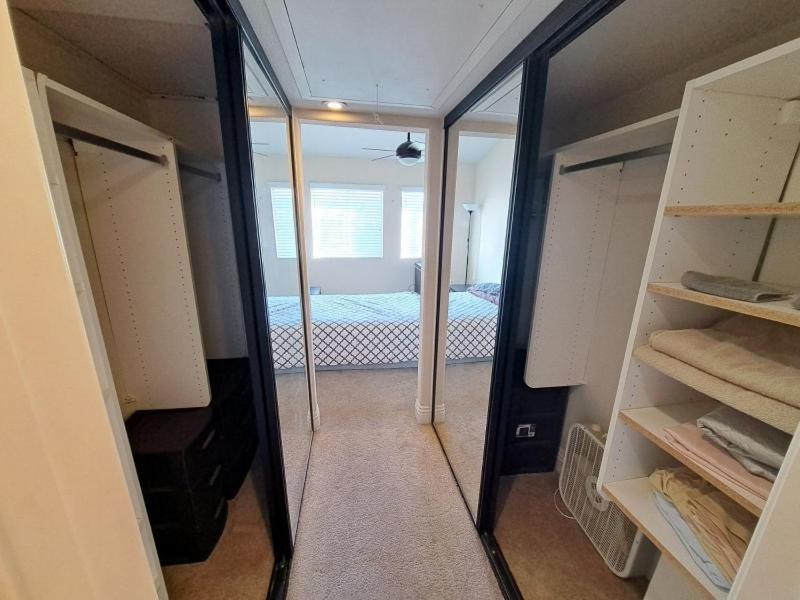 Apartamento Venetian Vacation La Jolla Two Bedroom Luxury Furnished Near And Utc Mall