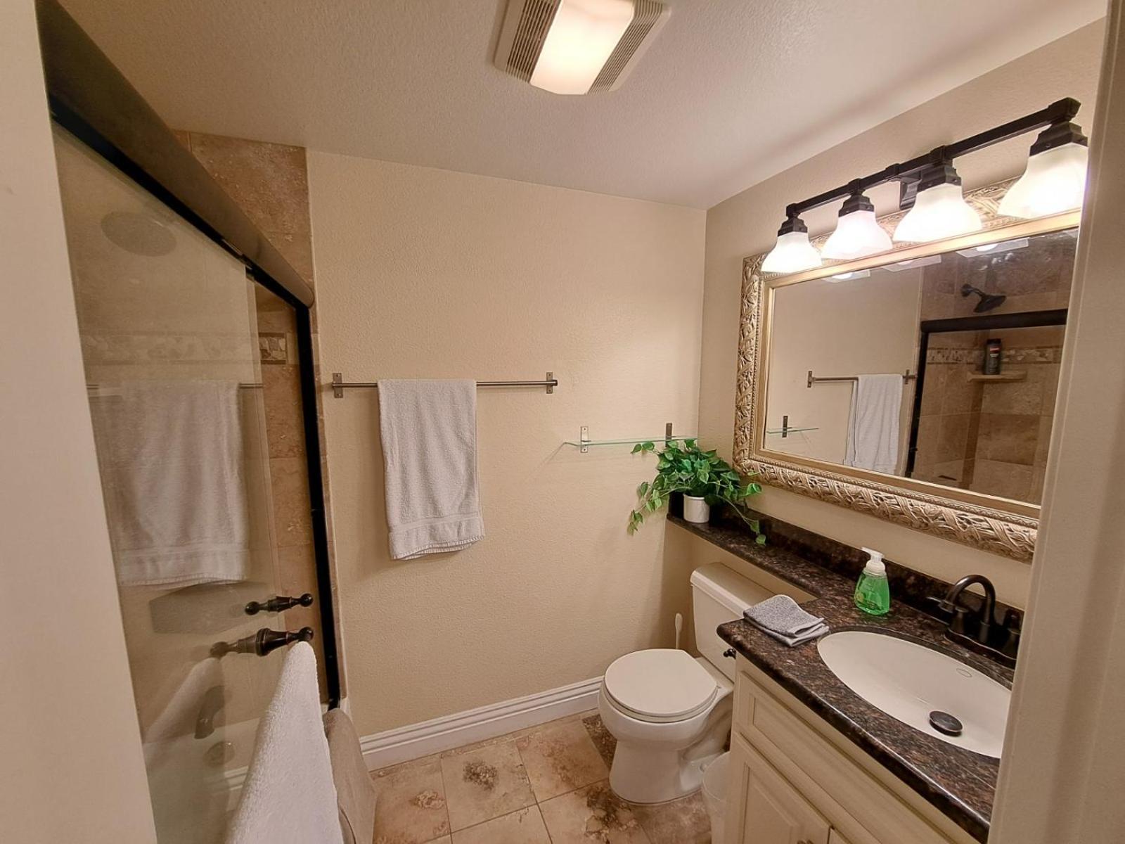 Apartamento Venetian Vacation La Jolla Two Bedroom Luxury Furnished Near And Utc Mall *