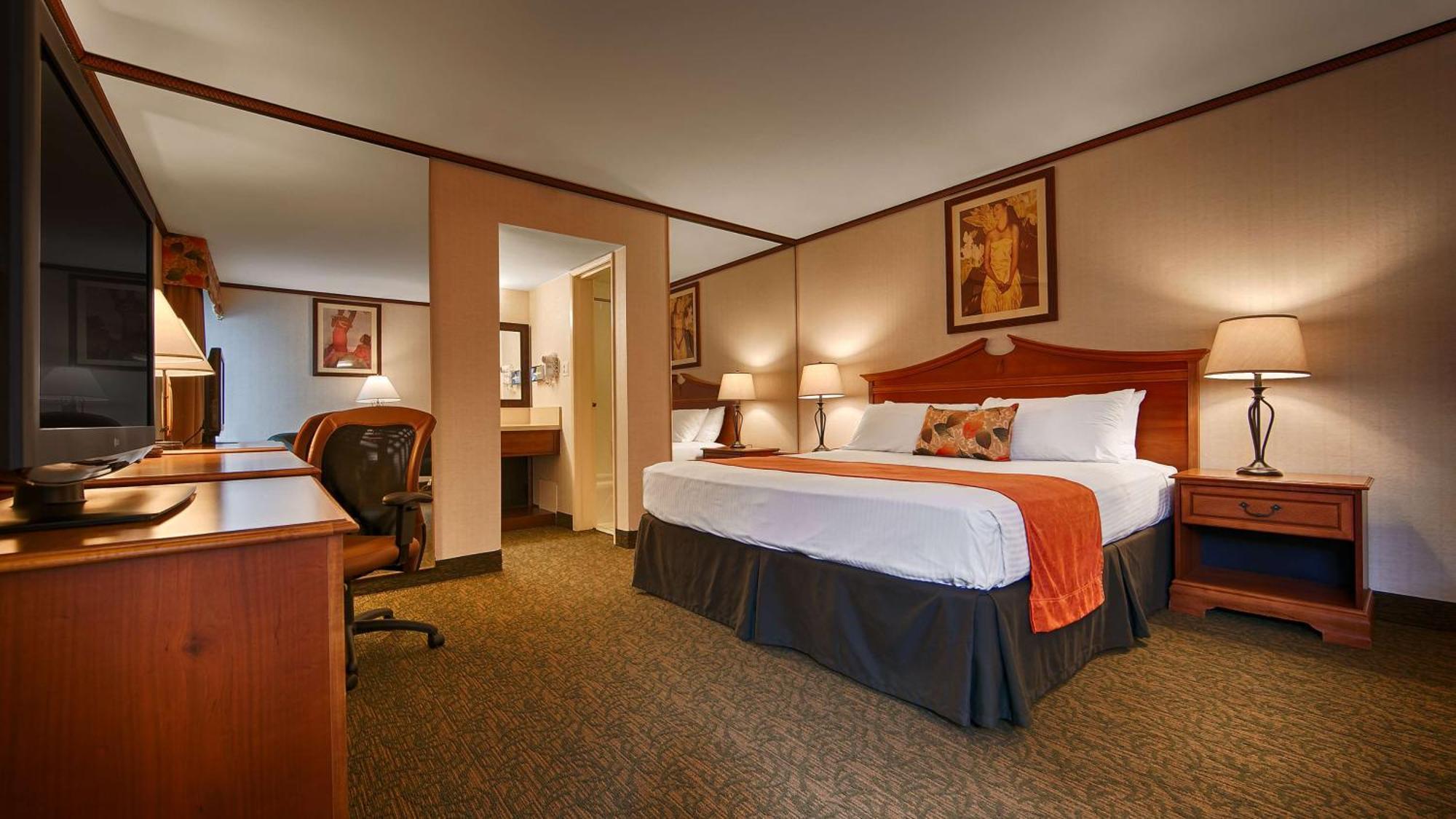 Western Seven Seas Hotel 3*