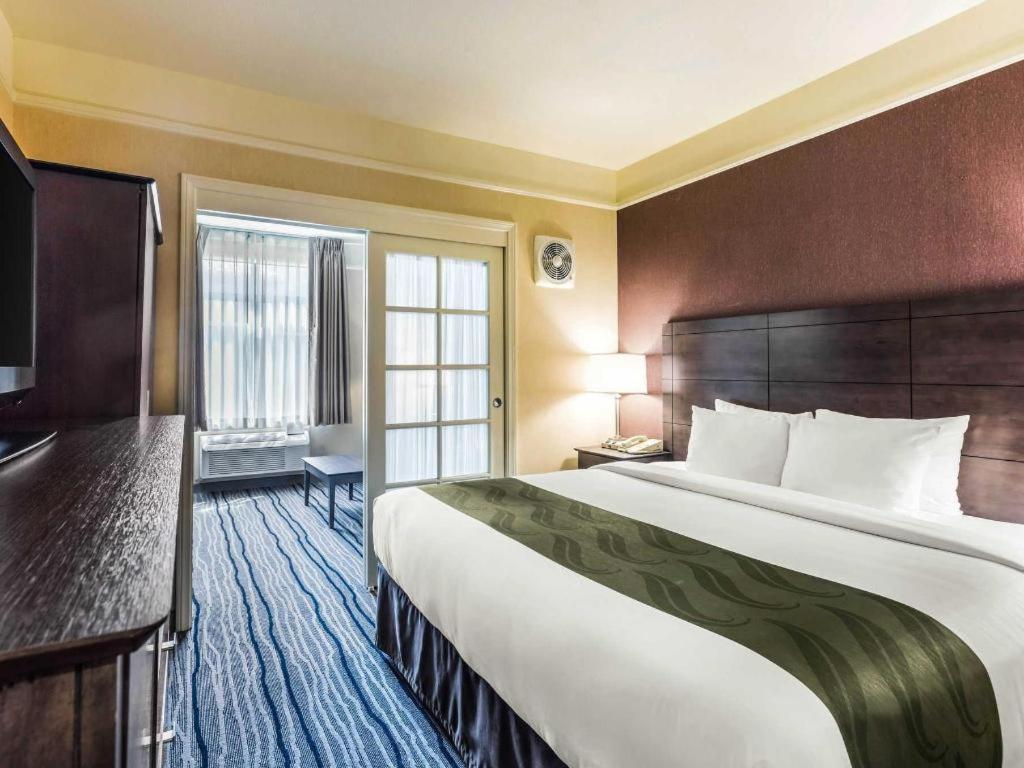 Hotel Ramada By Wyndham San Diego