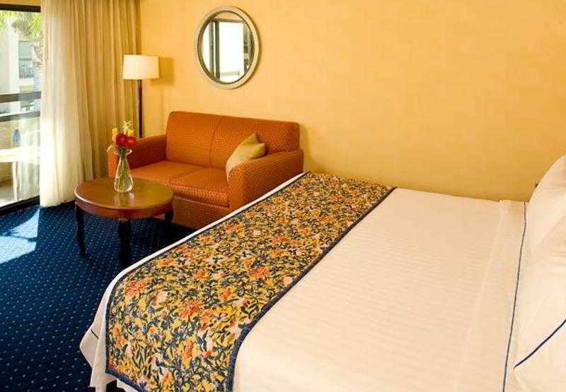 Hotel Courtyard By Marriott Sorrento Valley 3*