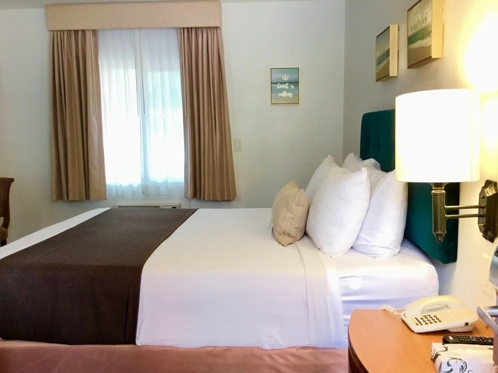 Motel Downtown 2*