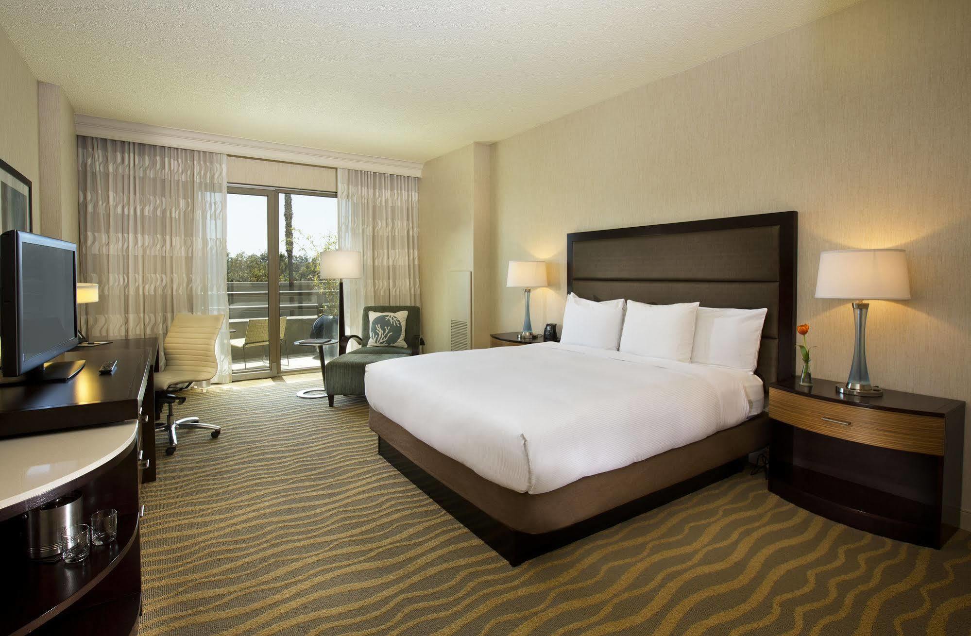 Hotel Doubletree By Hilton San Diego-mission Valley 4*