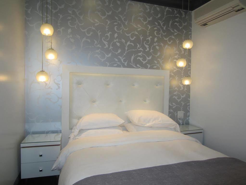 Hotel La Pensione 3*