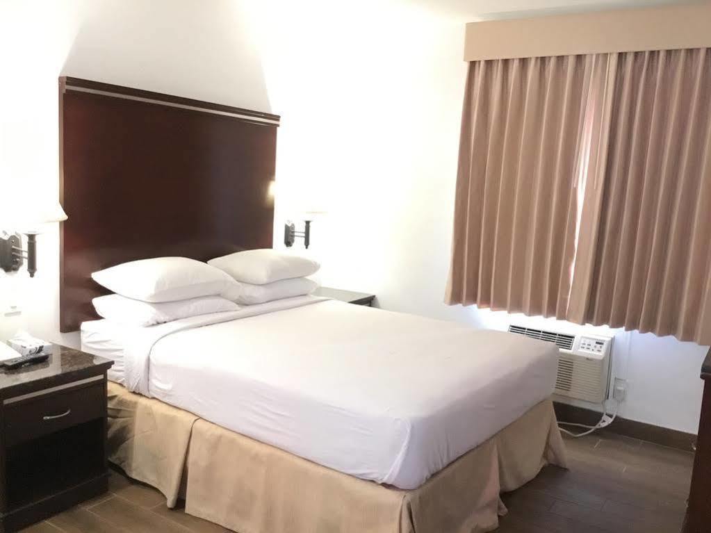 Motel Downtown 2*