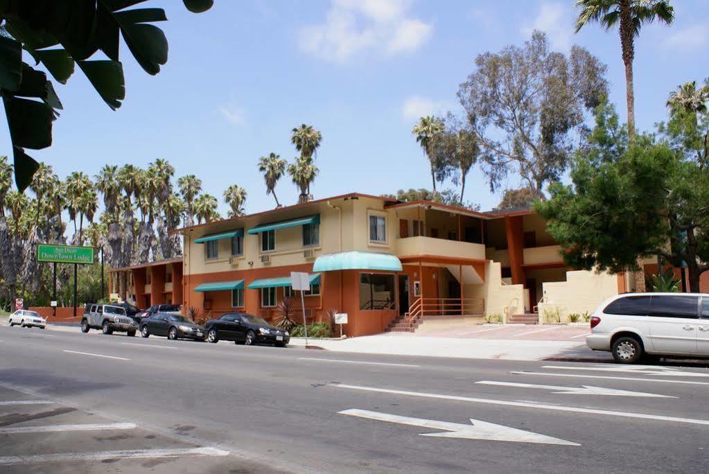 Motel Downtown 2*