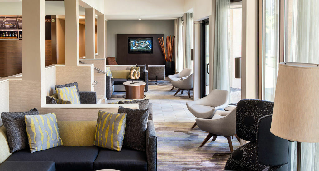 Courtyard By Marriott Sorrento Valley Hotel 3*