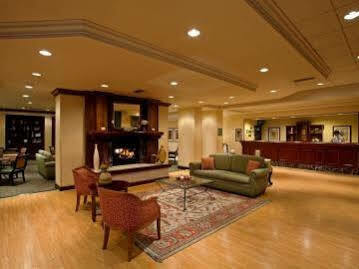 Hotel Country & By Radisson, North, Ca 3*